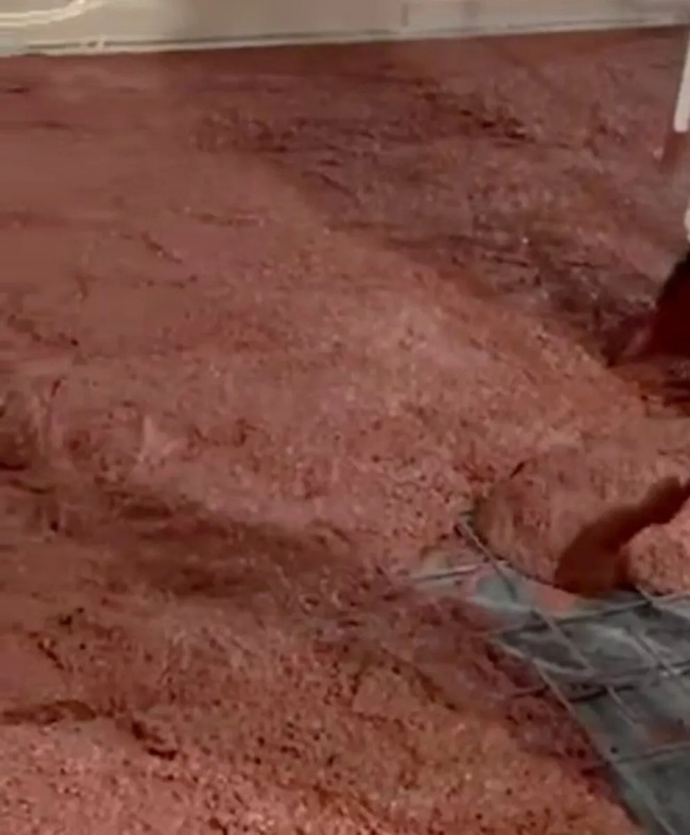 Terracotta ready mix concrete - Image 2