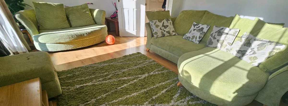 Living room furniture - Image 1