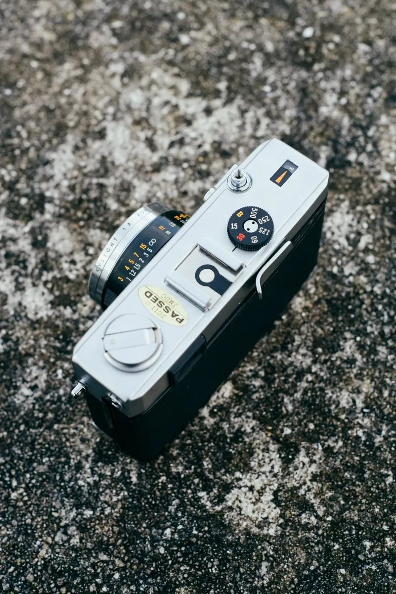 Olympus 35 RC w/ Skylight filter 43.5mm - Image 3