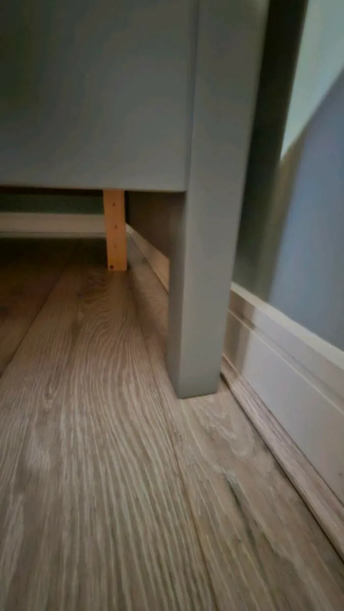 Used Double Wooden Bed Frame – Excellent Condition - Image 3