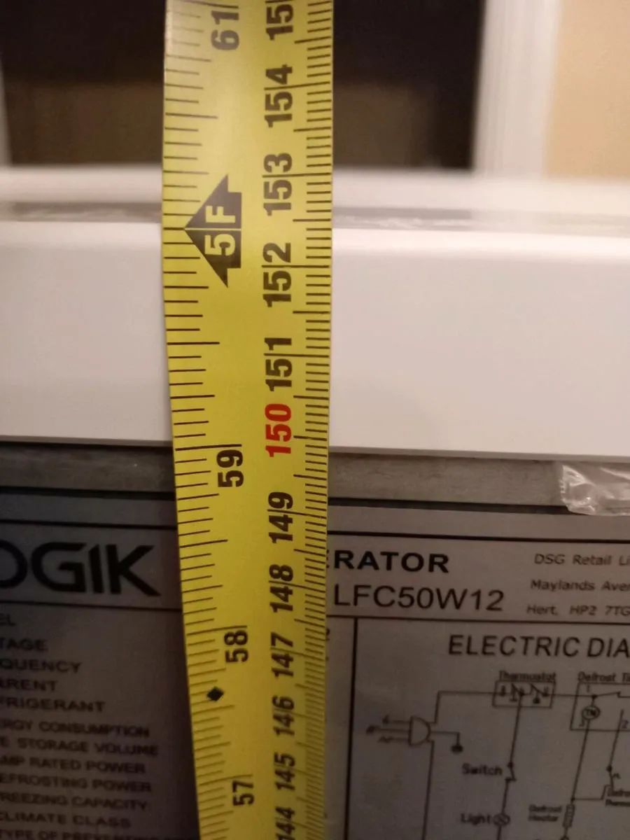 Logik fridge/freezer - Image 4