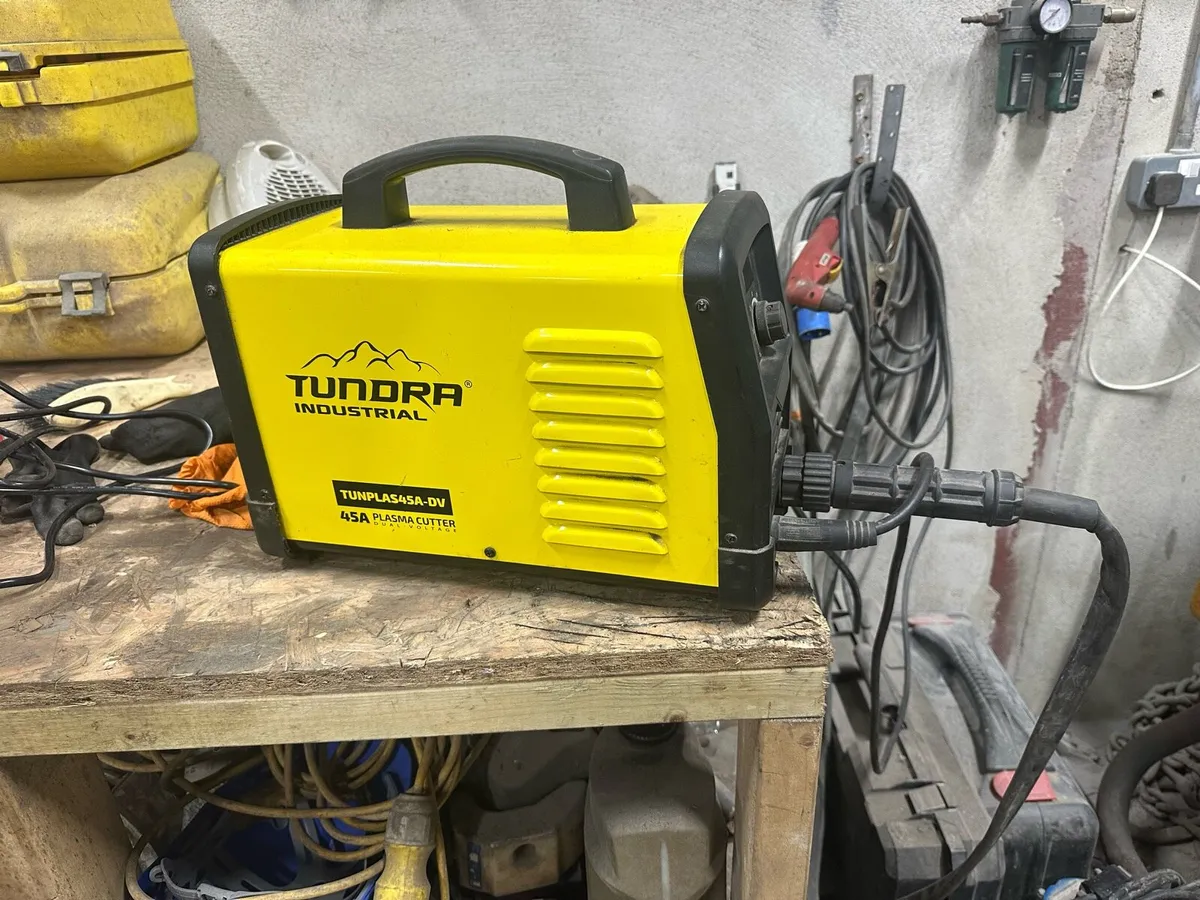 Tundra 45A Plasma Cutter - Image 1