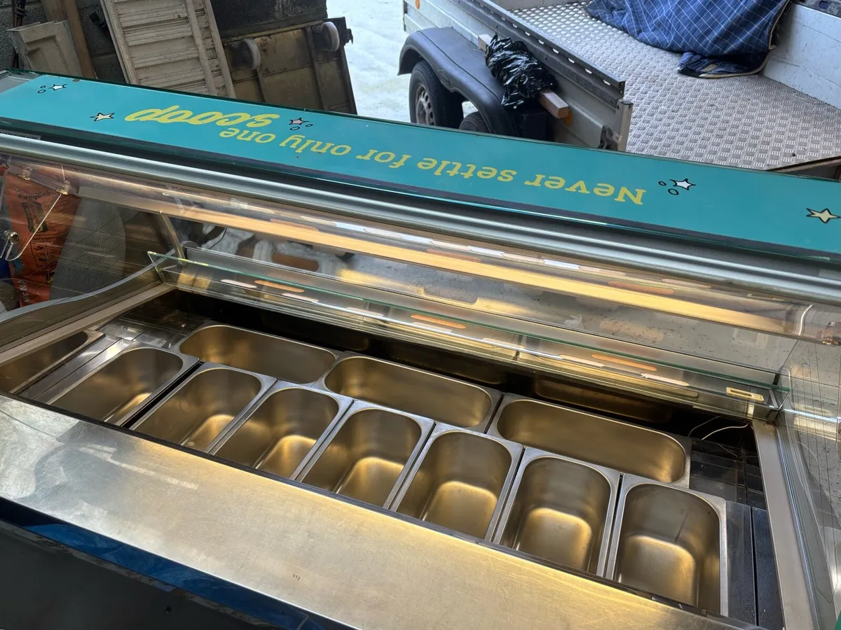 Ice cream Display Fridge - Image 2