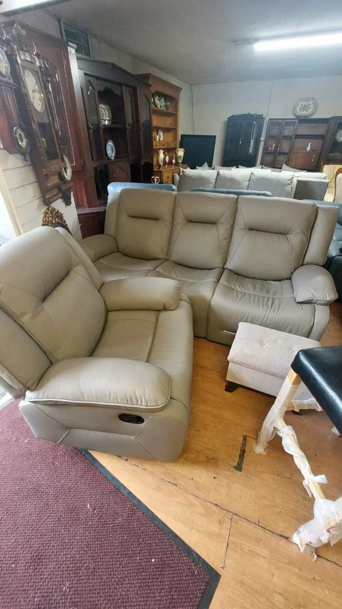 Sofa couches - Image 4