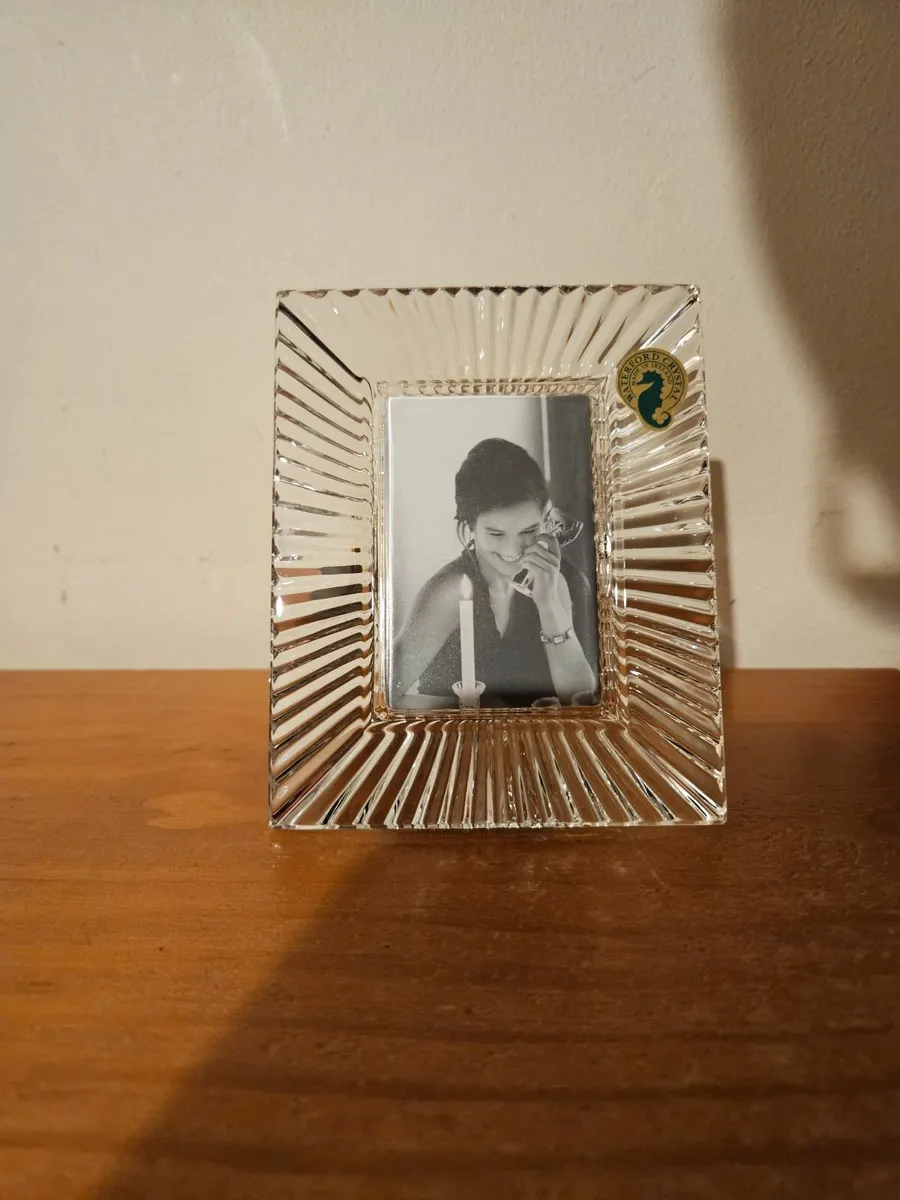 Waterford Crystal Frame 2x3 - Image 1