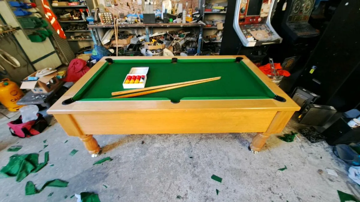 7th Pooltable - Image 4