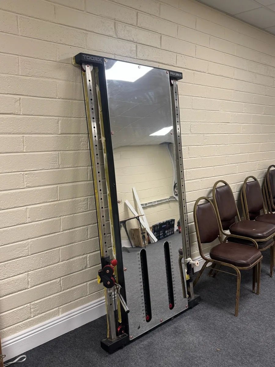 Wall mounted Cable Machine - Image 1