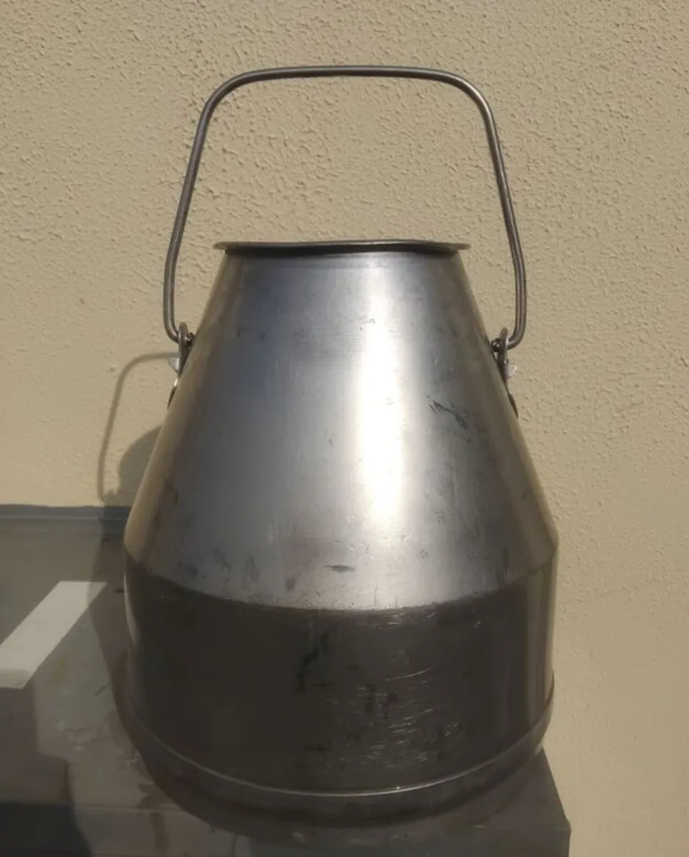 Stainless steel milk bucket - Image 1