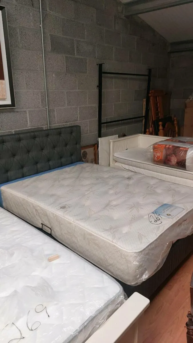 Beds bunk beds - Image 2