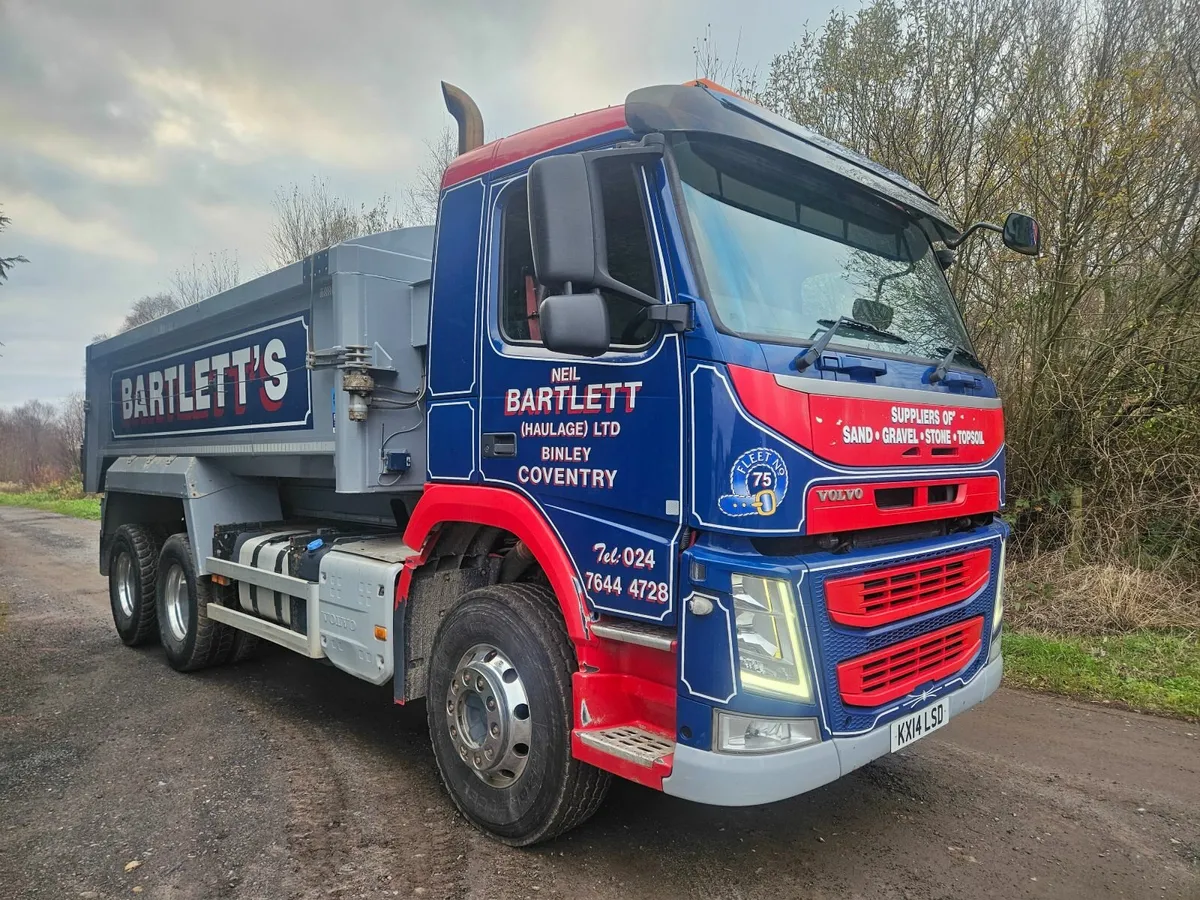 Volvo FM340 Six Wheeler Tipper For Sale - Image 1