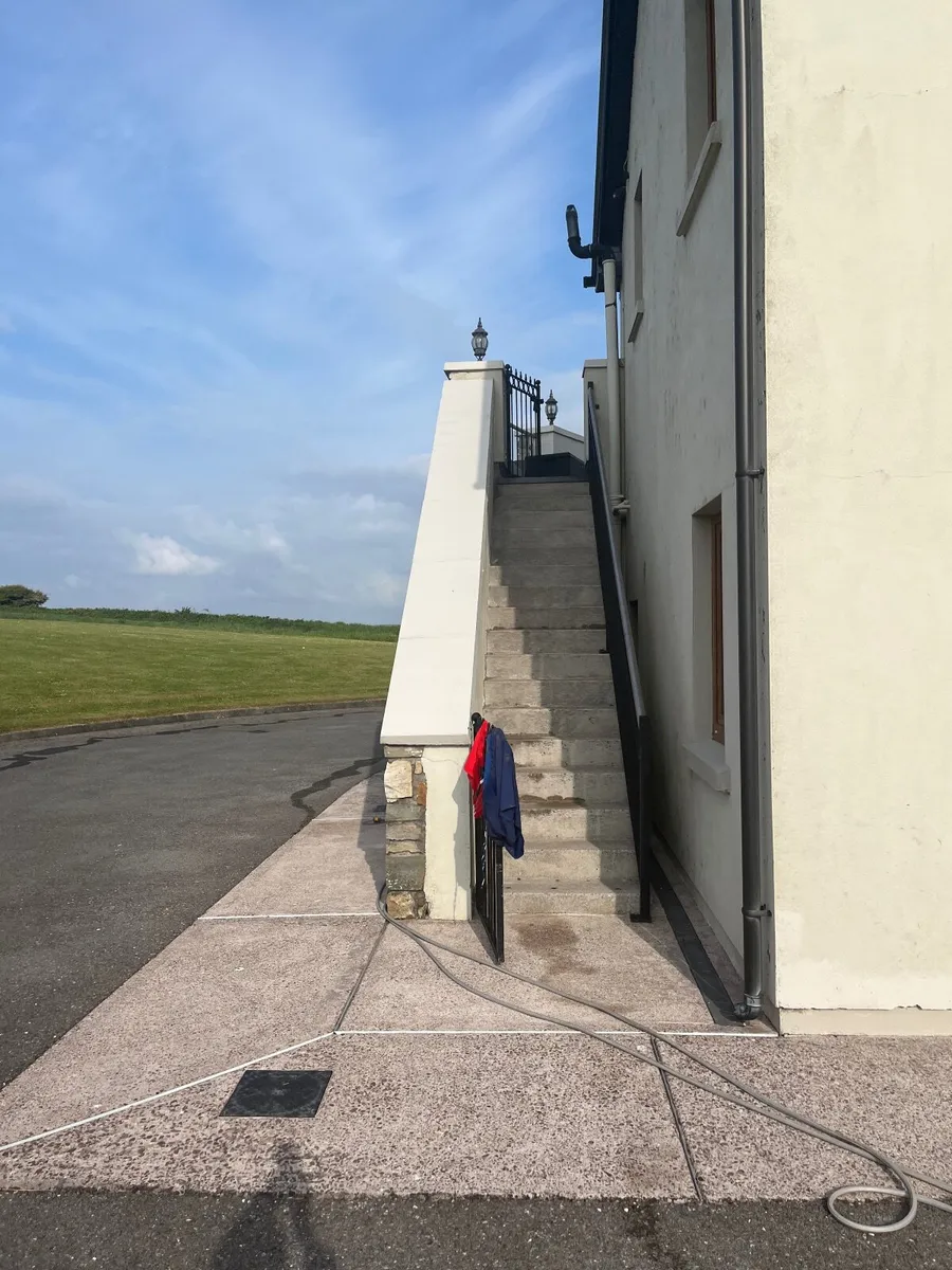 Gates outdoor Stairs , Gates & Handrail - Image 3