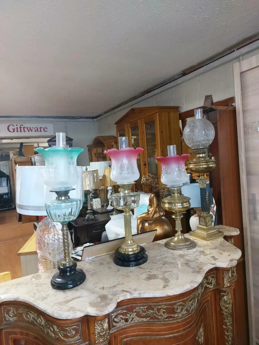 Lighting lights - Image 1