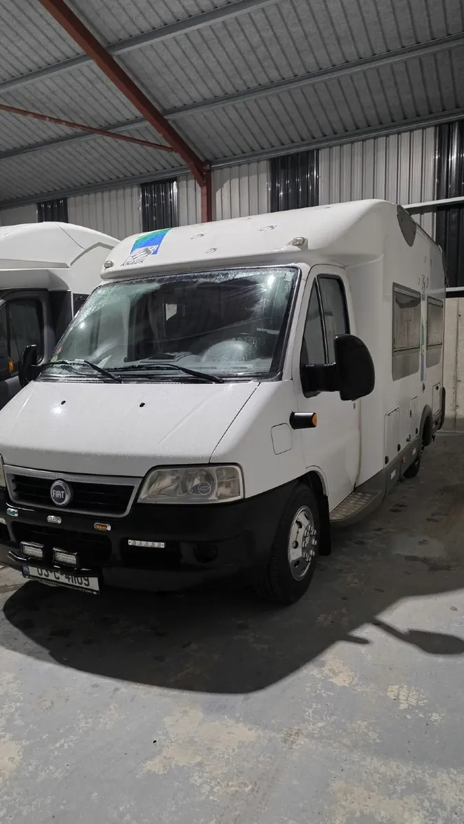 2003 Knaus Low Profile Trade Sale  €23750 - Image 1