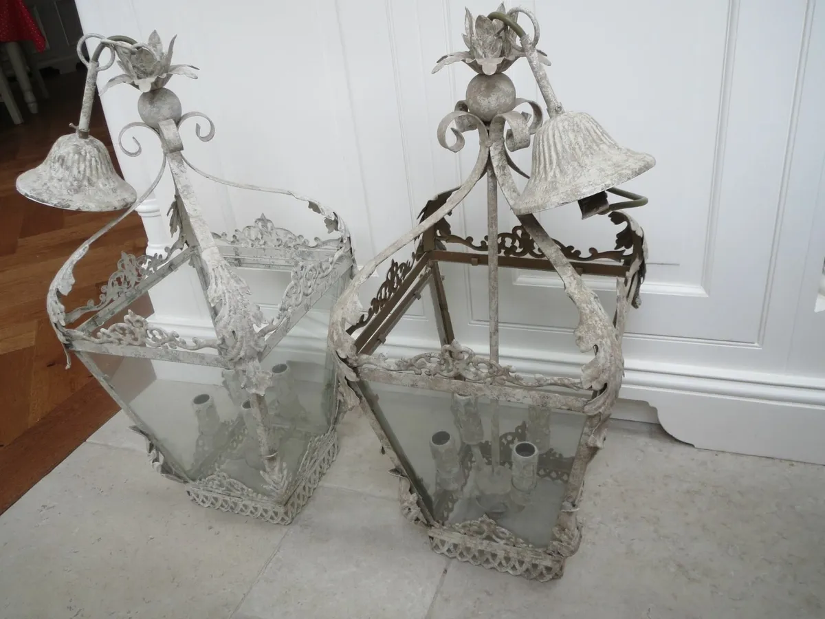 Rustic Country Iron Ceiling light x 2 - Image 4