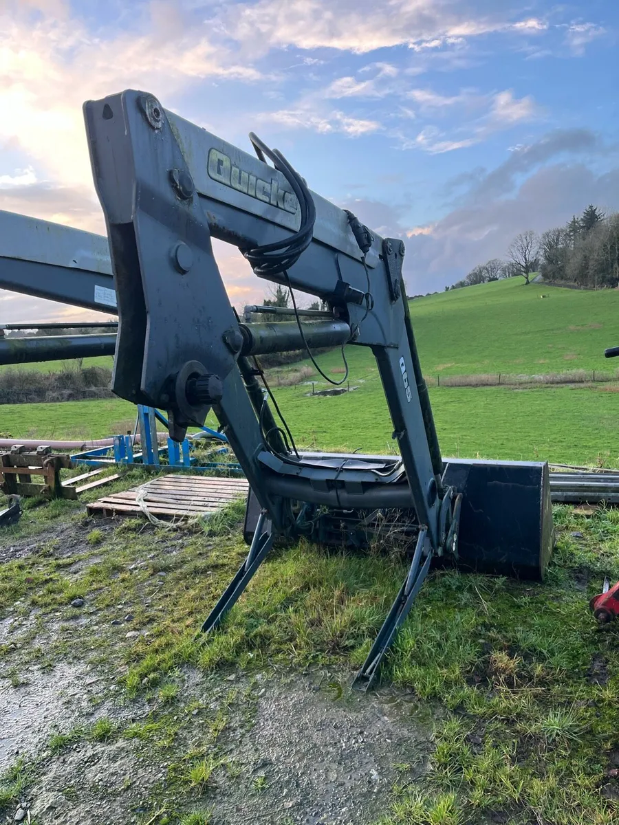 Quicke loader - Image 4