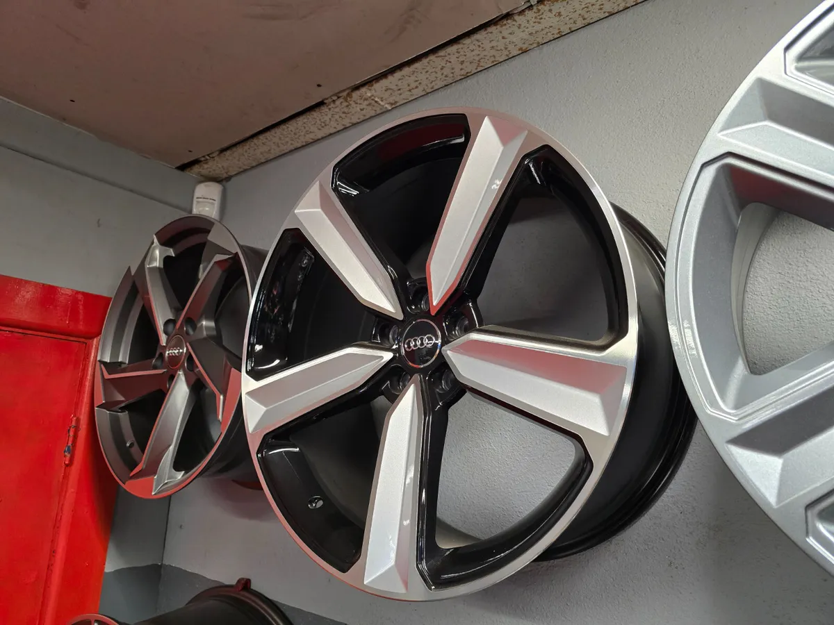 **Special** 19"/20" Audi DS4 Style - Image 2