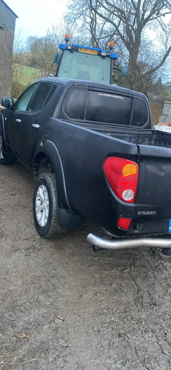 L200 Mitsubishi - Image 3