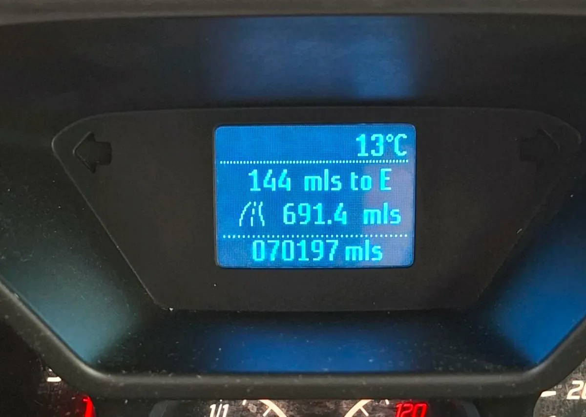 Ford Transit Connect SWB 171D, 1.5L D - Image 4