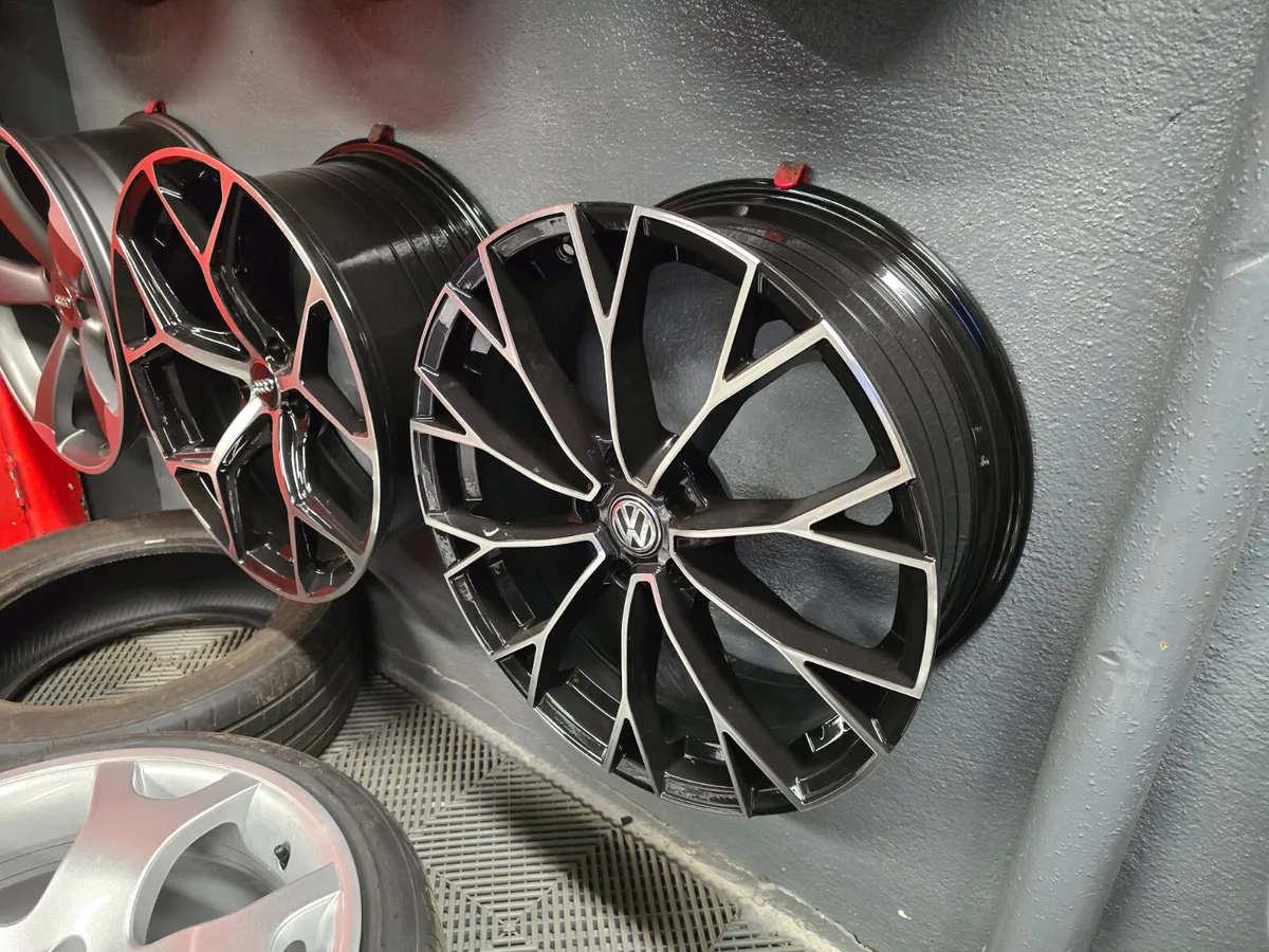 **Special** 19" VW Warmenua Style