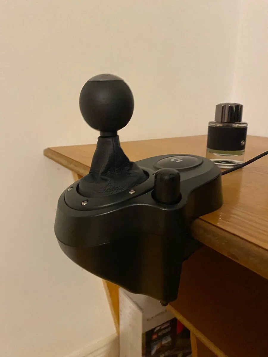 Logitech g29 wheel and shifter unwanted present - Image 4