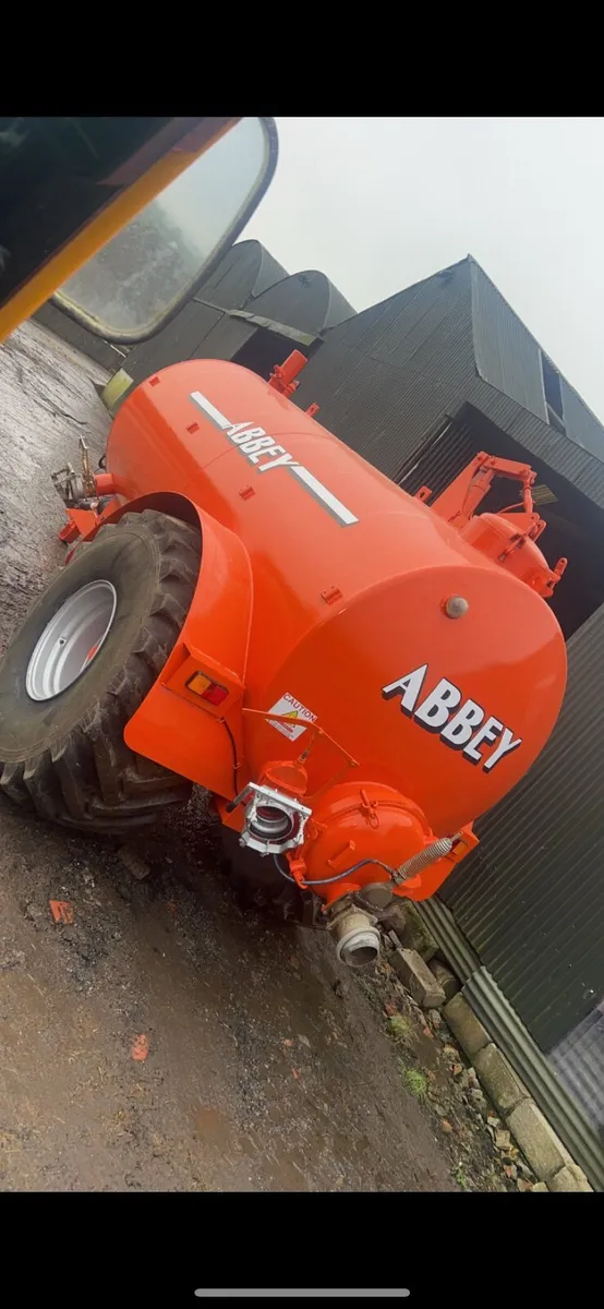 Slurry tanker - Image 2