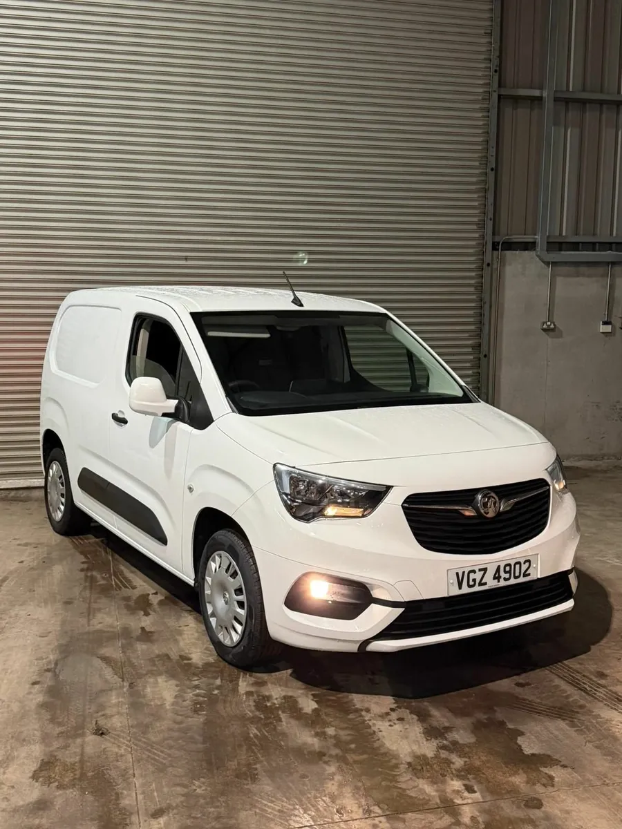 Vauxhall Combo 2021 - Image 1