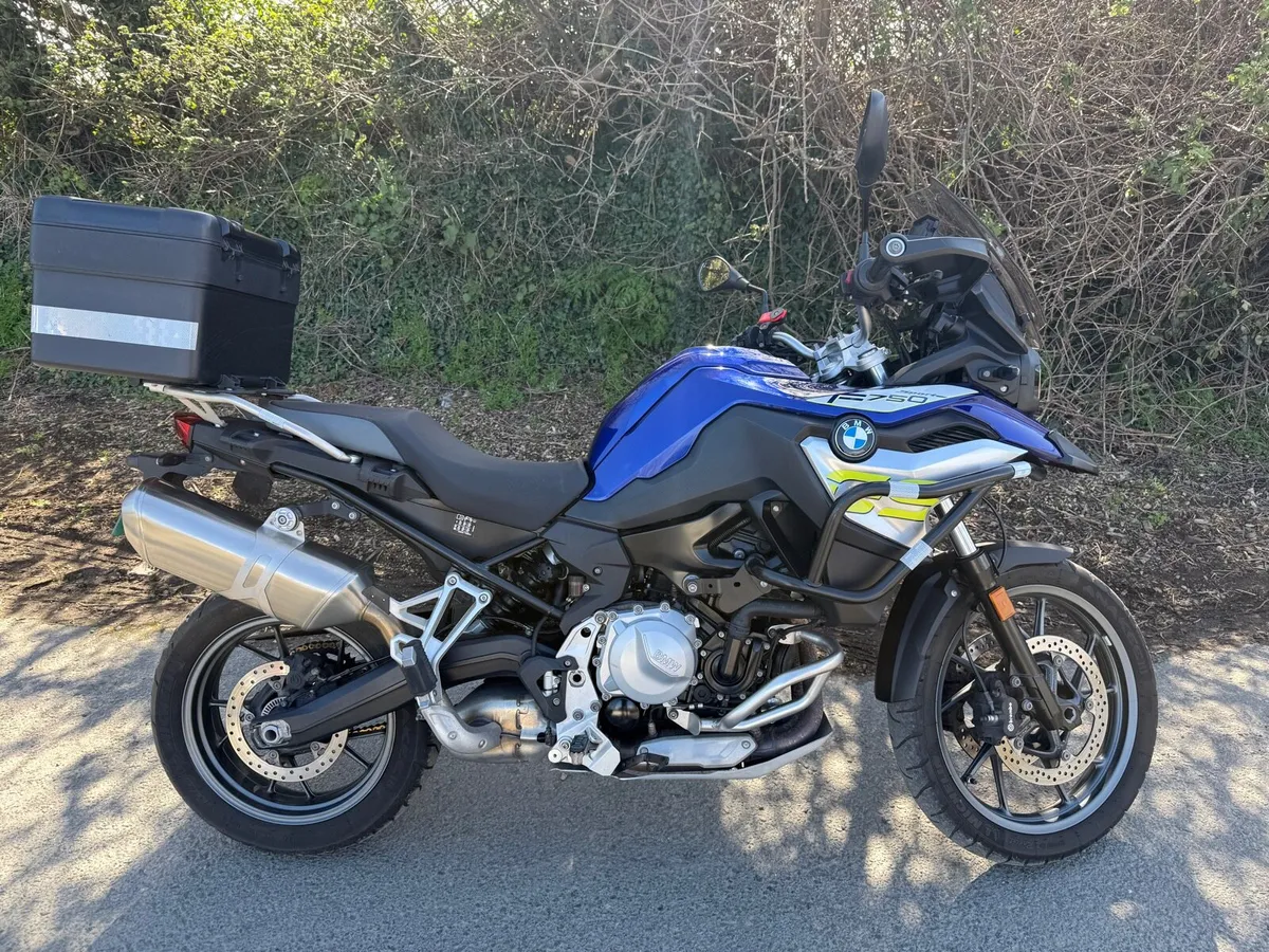 BMW F750 Sport GS - Image 4