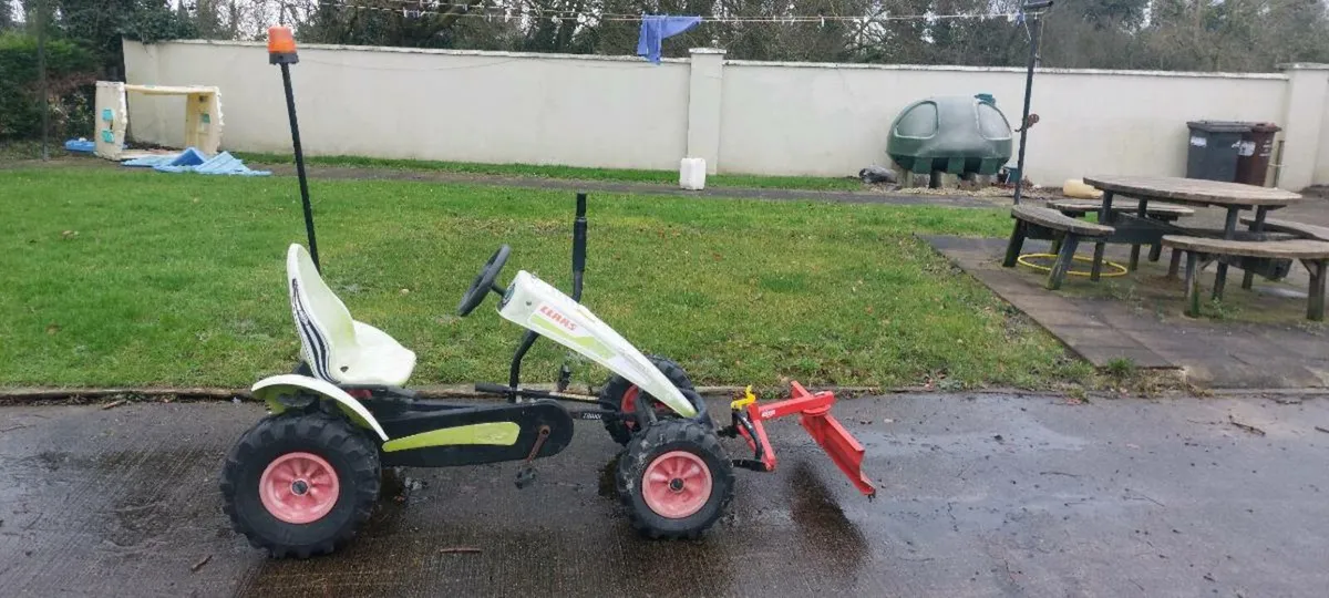 Berg Traxx - Image 1