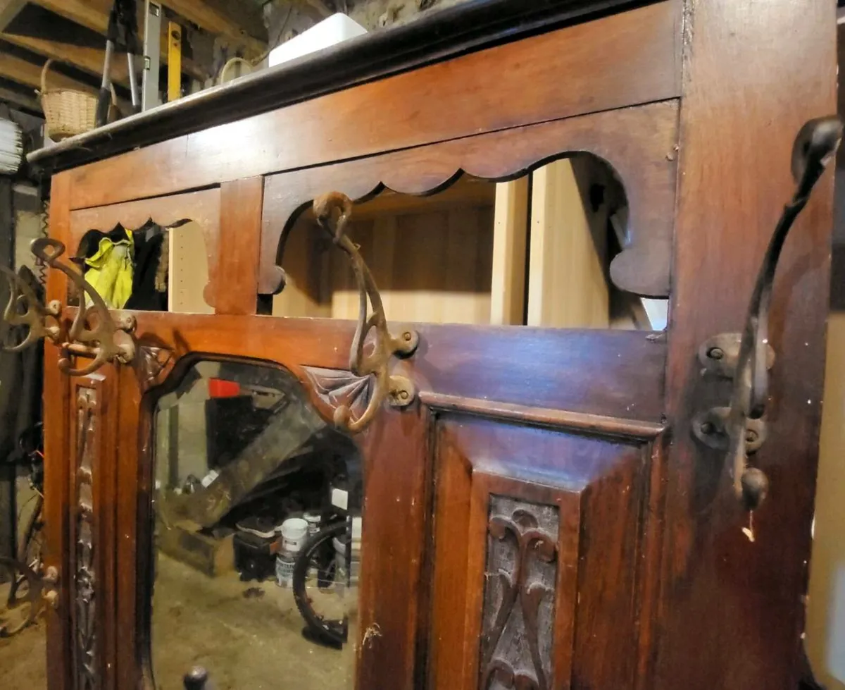 Old style hat and umbrella stand - Image 3