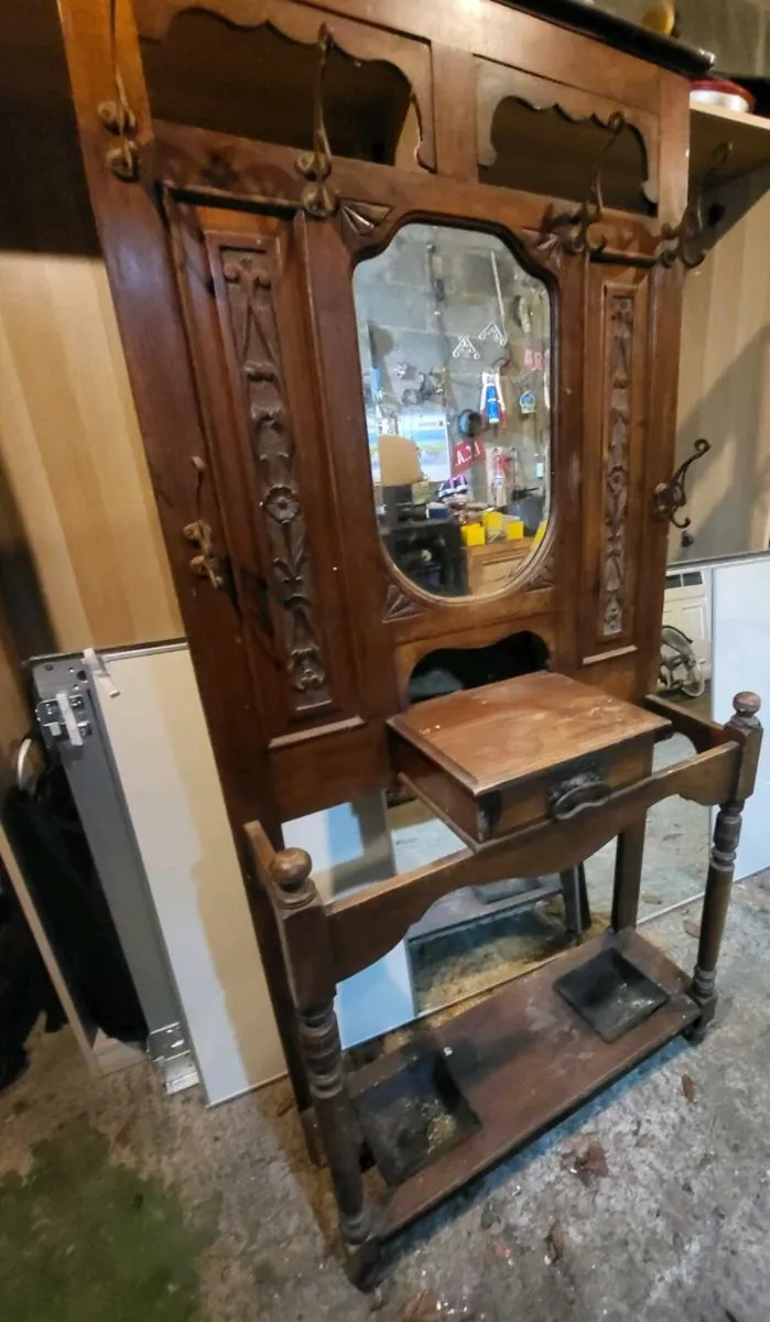 Old style hat and umbrella stand - Image 2