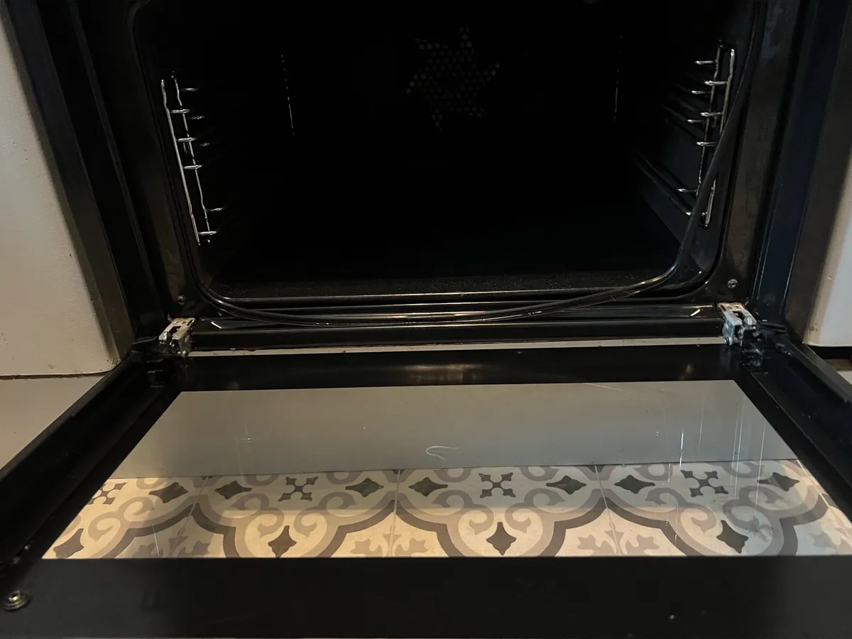 ZANUSSI DOUBLE OVEN - Image 4