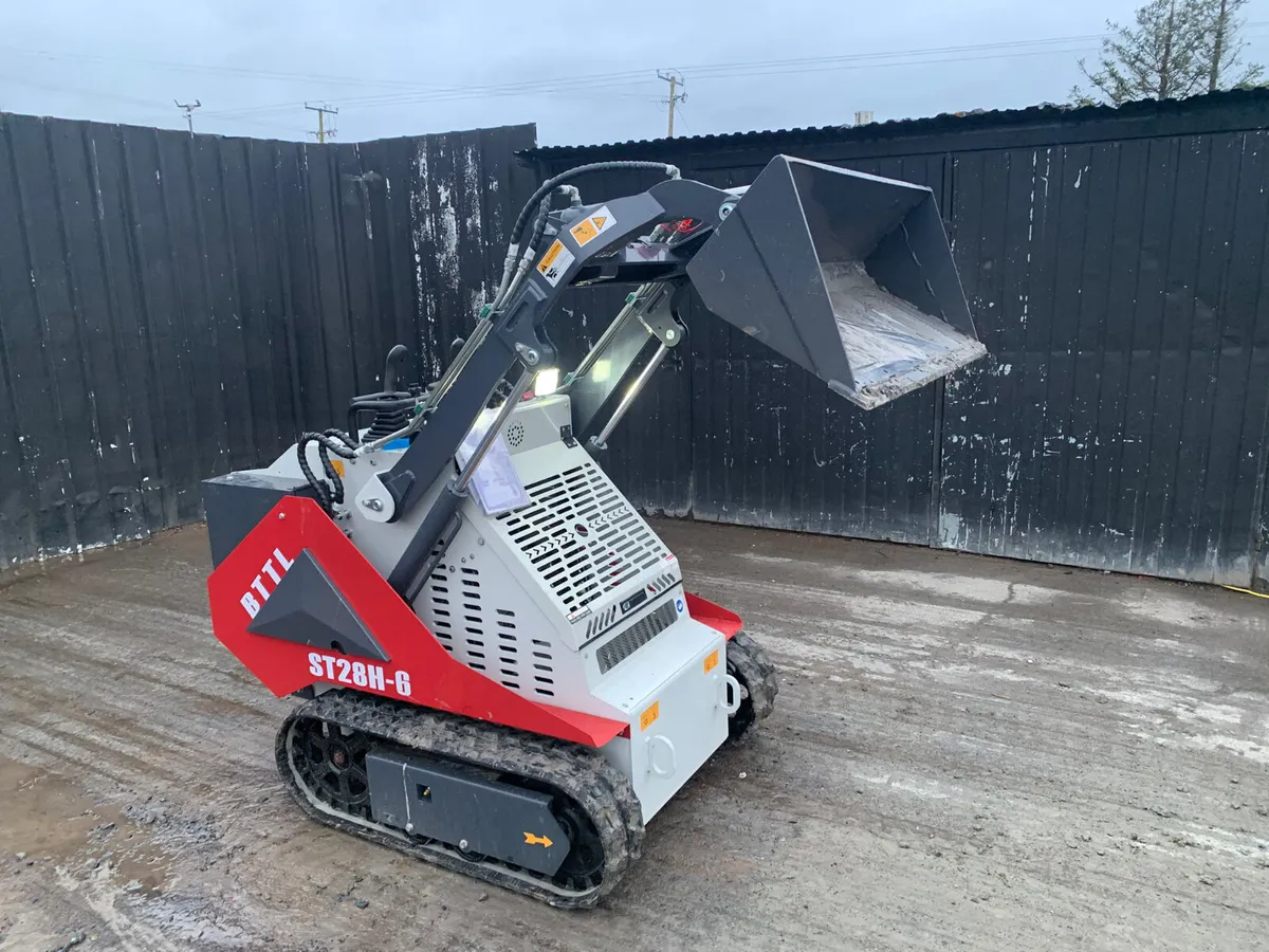 BTTL ST28H-6 Pedestrian Skid Steer - Image 1