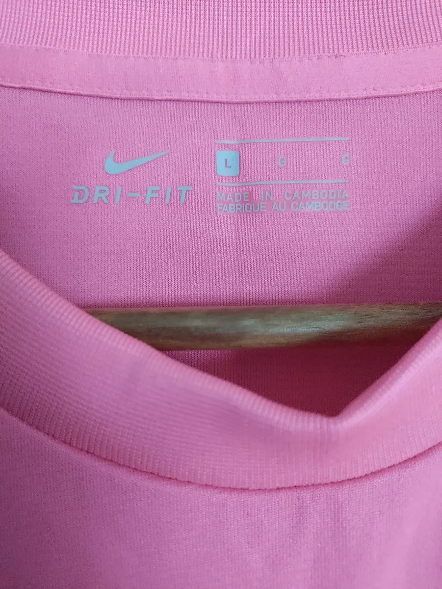 Nike Running Dri Fit shirt L New - Image 4