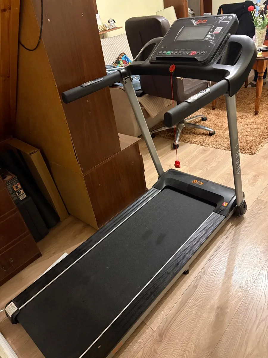 Treadmill - Image 1