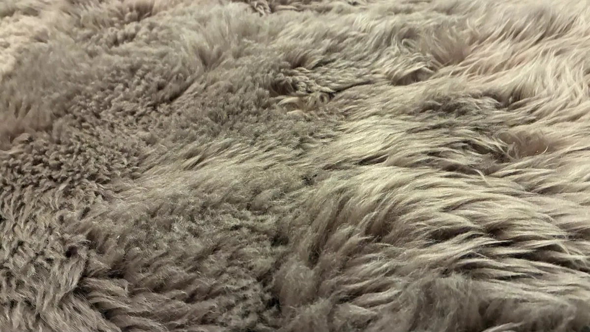 Natural Sheepskin rug XXL huge - Image 2