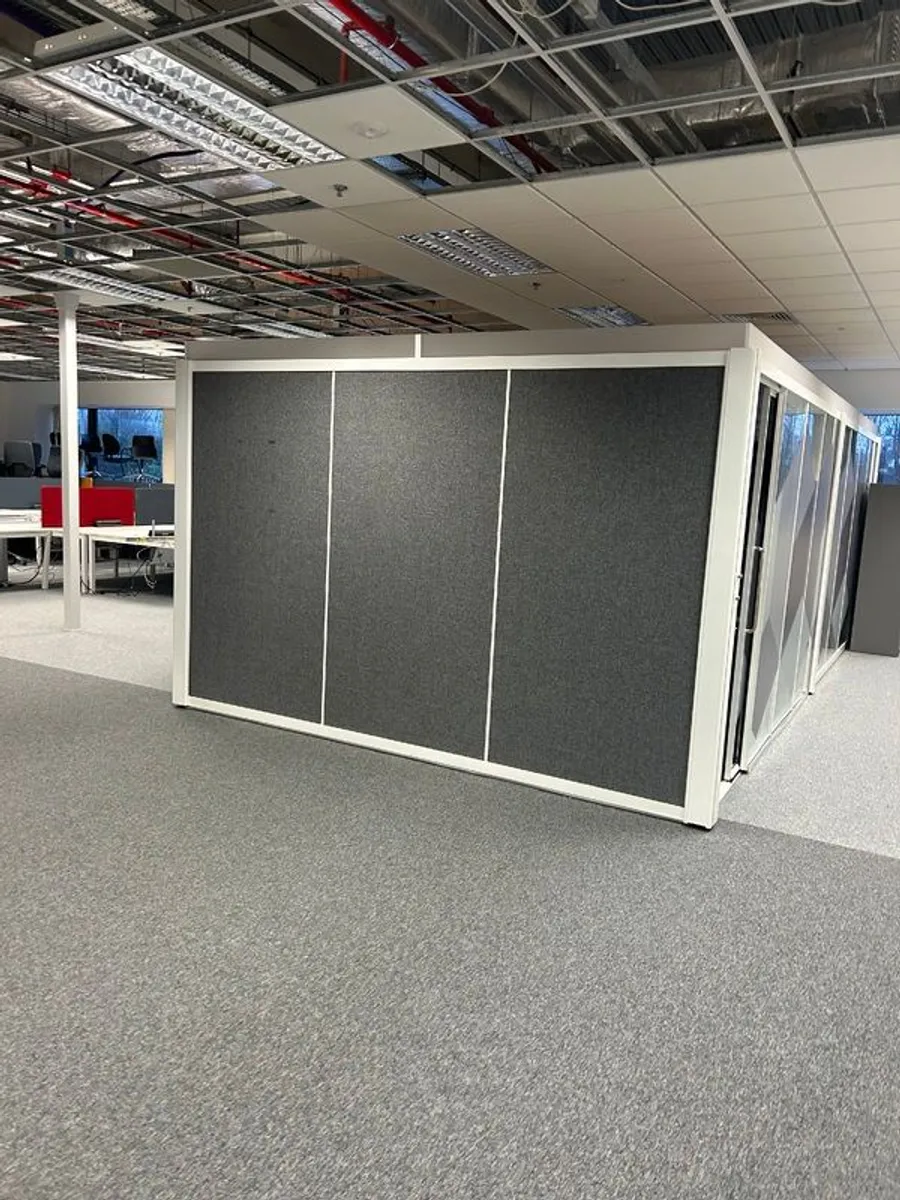 Office Meeting Pod - Image 2