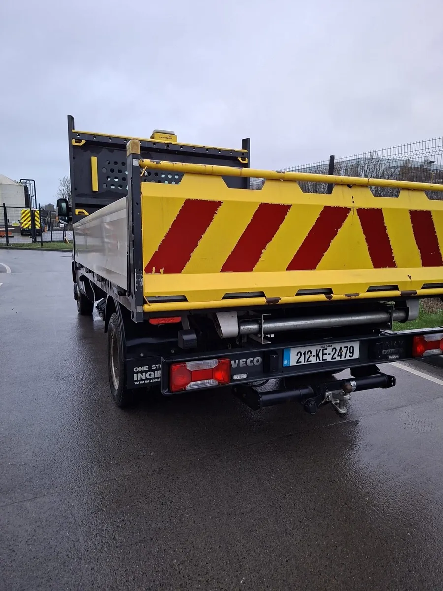 Iveco Daily drop side tipper - Image 4