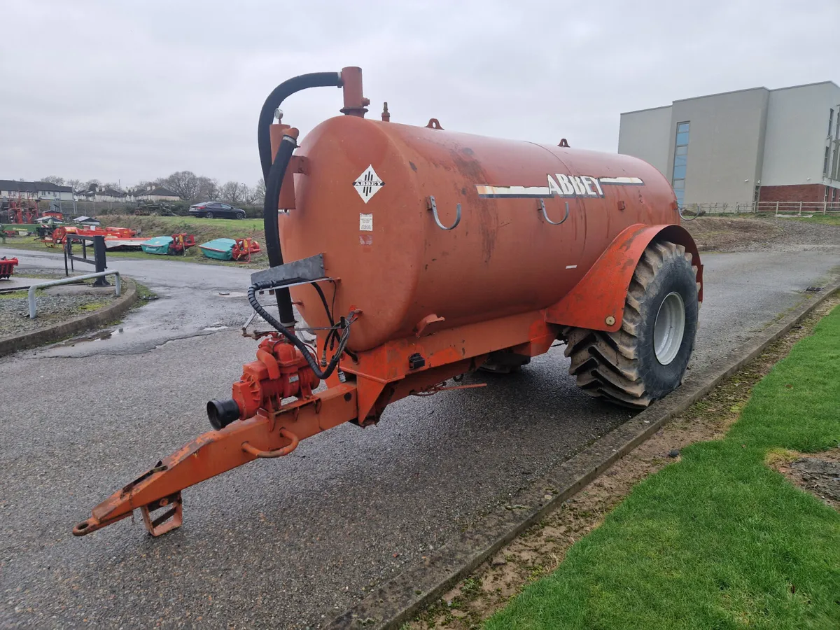 Abbey 2250 Tanker - Image 4