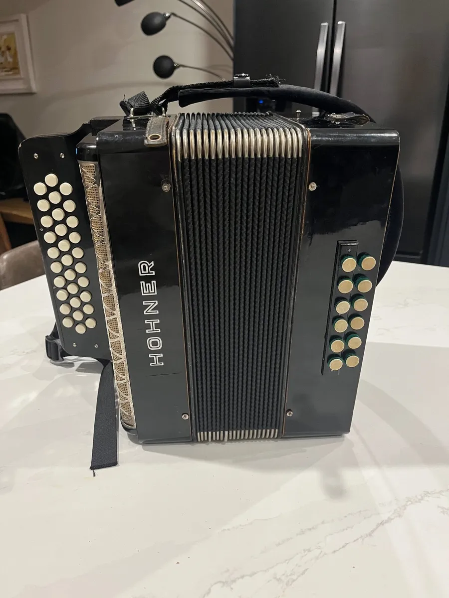 HOHNER Pre-Corona G-C-F - Image 1