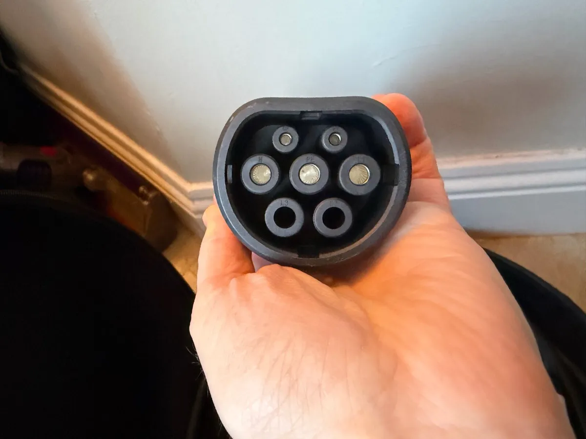 Ring EV Type 2 to Type 2 Charging Cable - Image 4