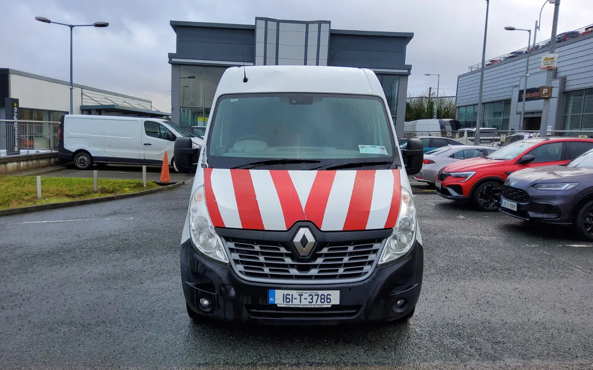 Renault Master 2016 - Image 1