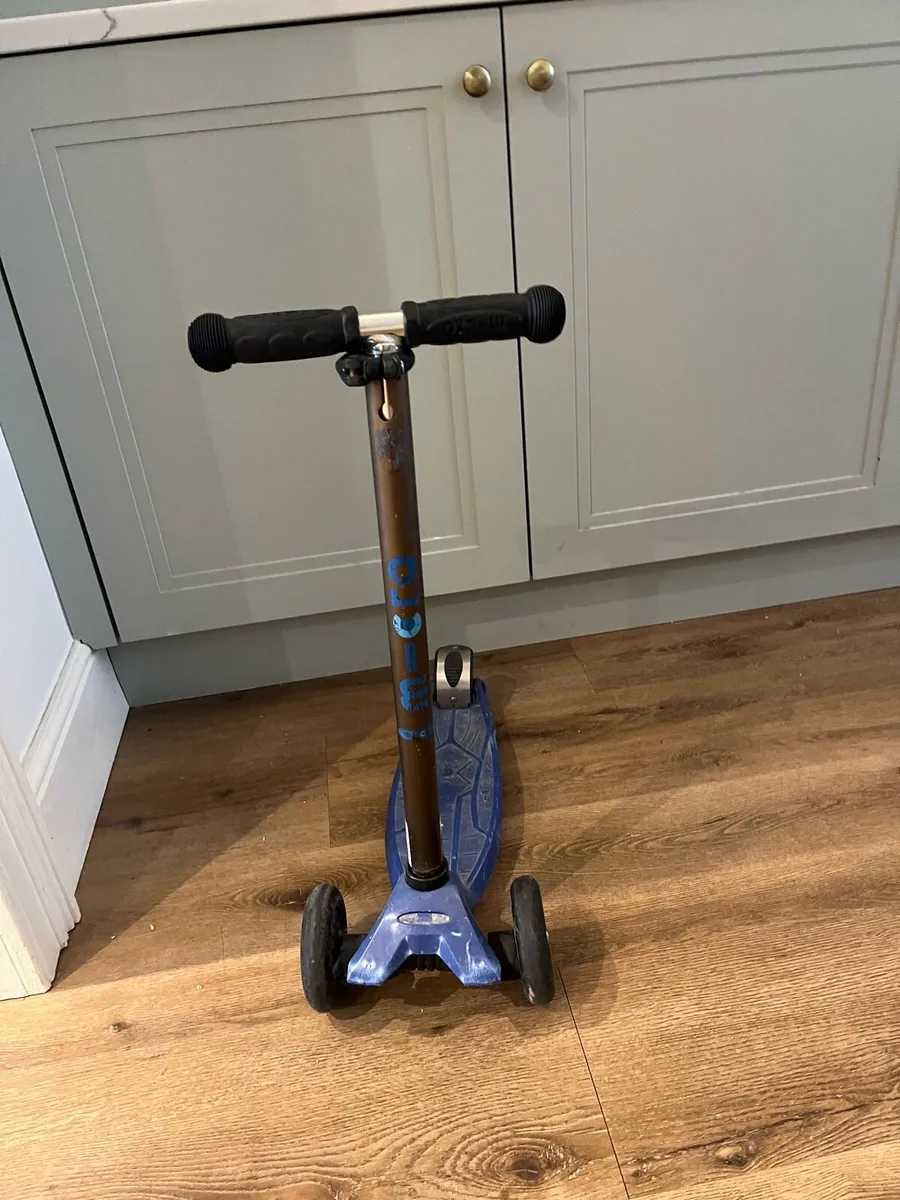 Free micro scooter - Image 1