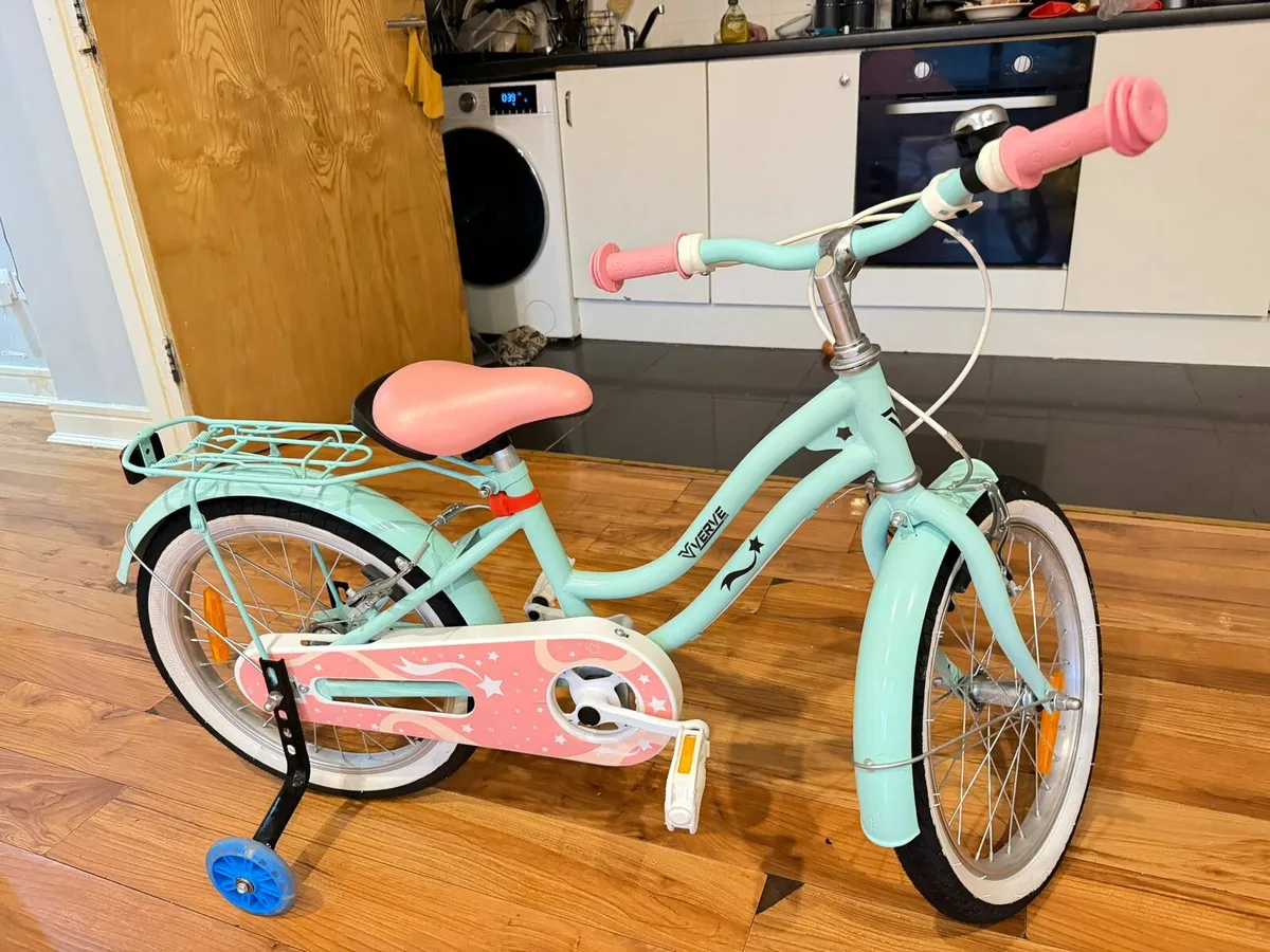Child's Bike - Image 1