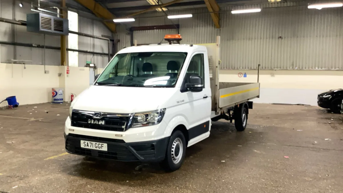 LATE 2021 MAN TGE 2.0 TDI 140  14FT ALLOY DROPSIDE - Image 2