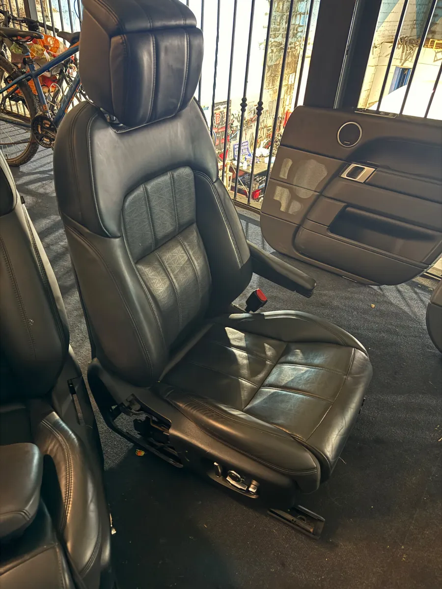 Range Rover sport seats - Image 2