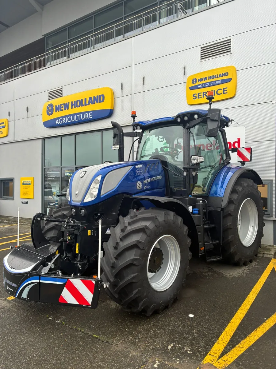 Demo New Holland T7.230 PLMi - Image 2