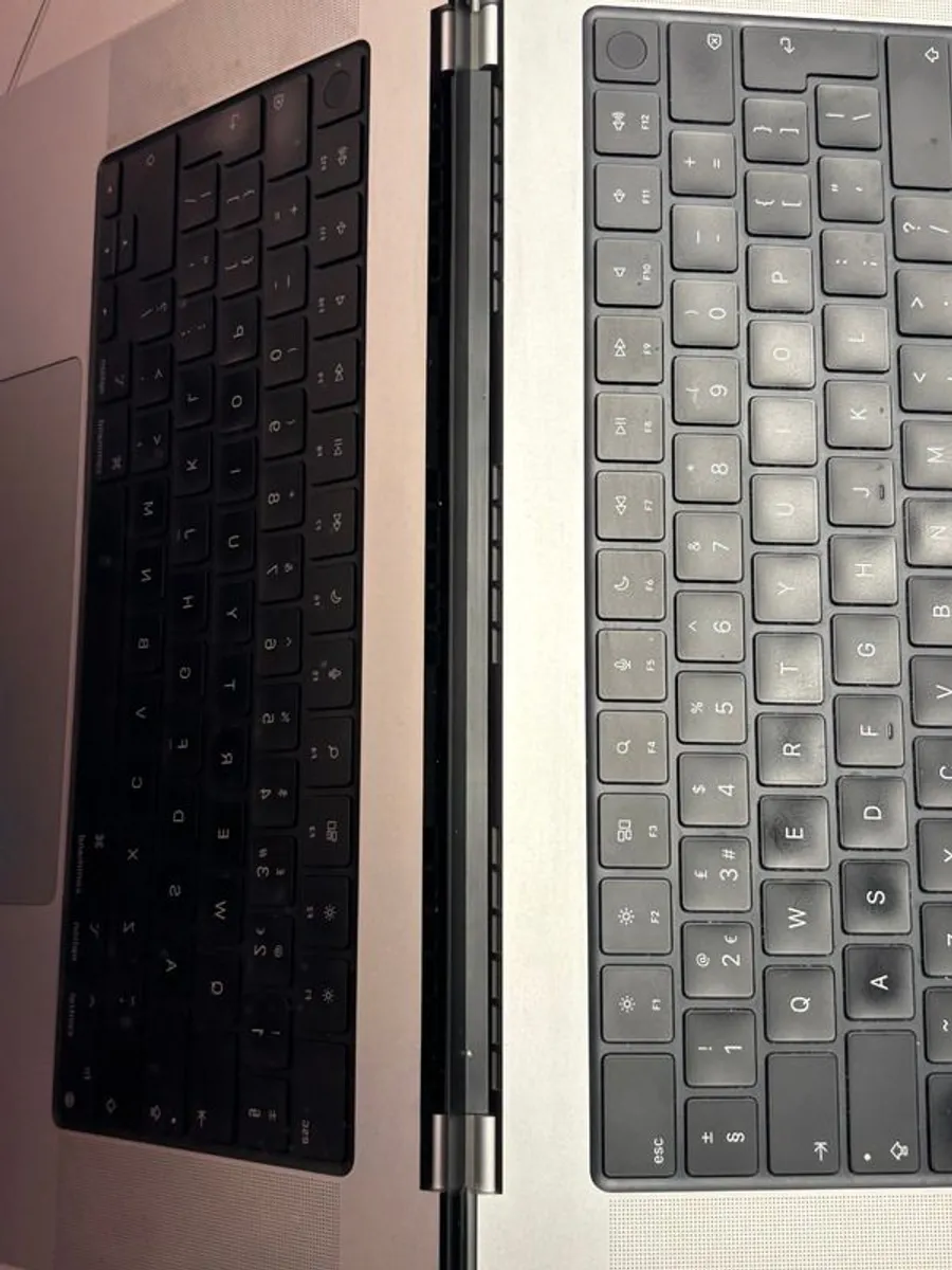 Apple MacBook Pro 16-inch M1 Max (2021), 32 GB RAM - Excellent Condition - Image 3