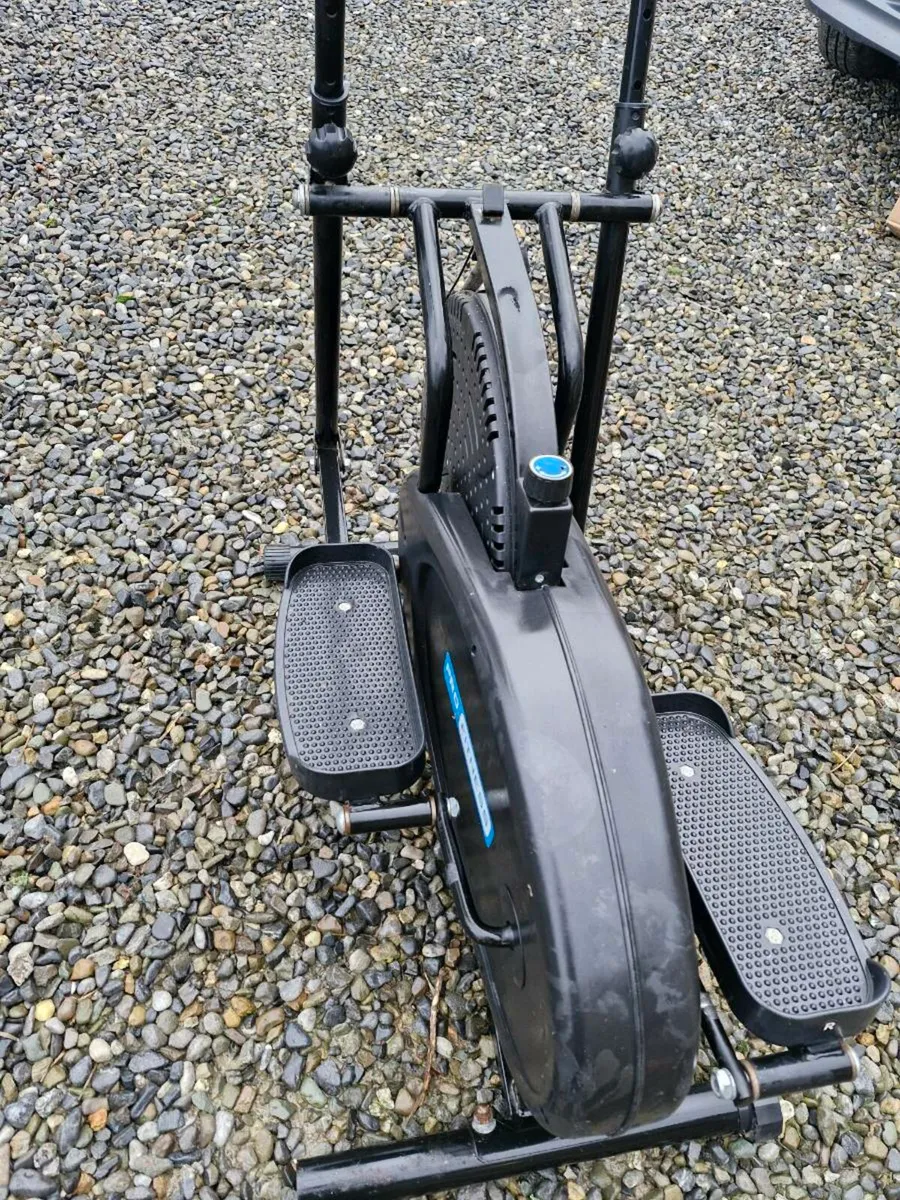 Cross trainer - Image 3