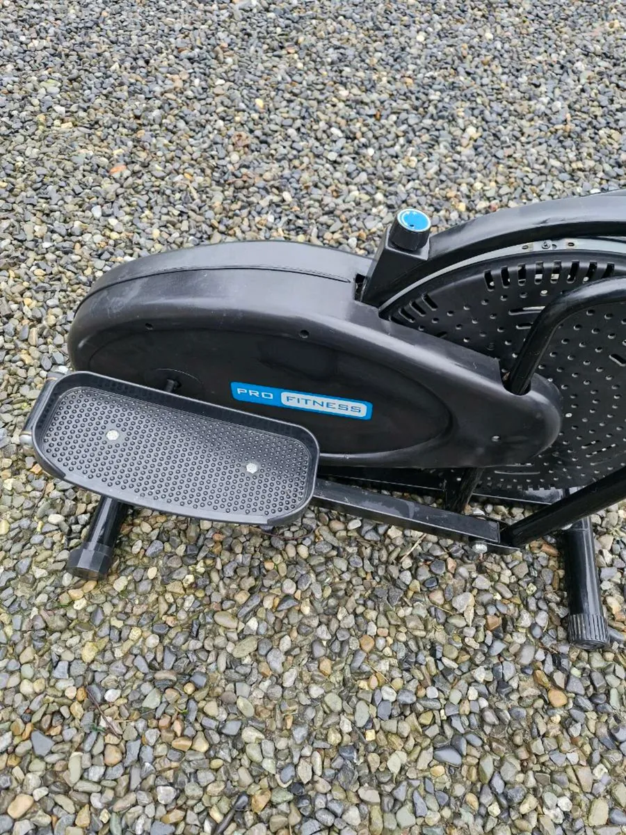 Cross trainer - Image 4