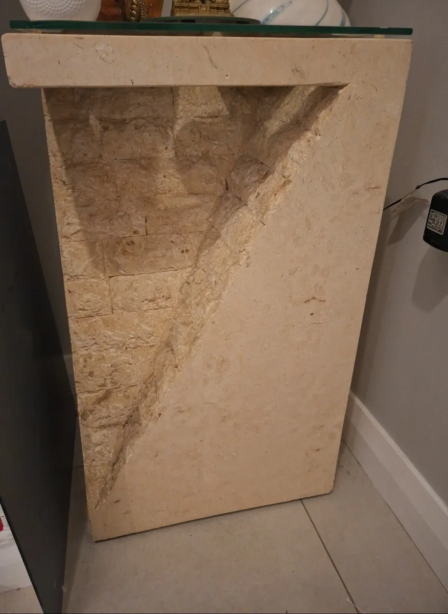 Stone tables x 2 - Image 1